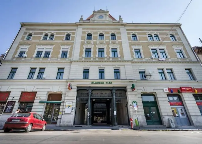 Klauzal Garden City Apartments- Studio K32